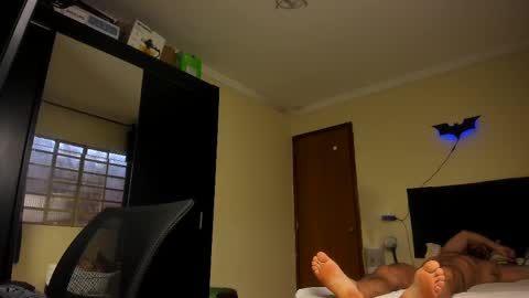 chris online show from November 10, 4:23 pm