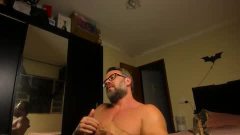 chris online show from February 13, 11:43 pm