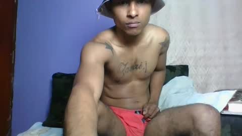 Snapshot of sexyleon69 chatting on March 2, 9:19 pm Sexy leon online show from March 2, 9:19 pm