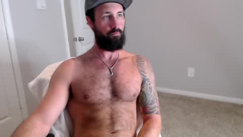 Snapshot of sexymanmk26 chatting on March 10, 2:26 pm lets go private  im ready to play pvt cum online show from March 10, 2:26 pm