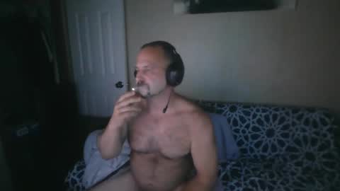 Snapshot of sexypeople4204u chatting on October 5, 2:26 am sexypeople4204u online show from October 5, 2:26 am