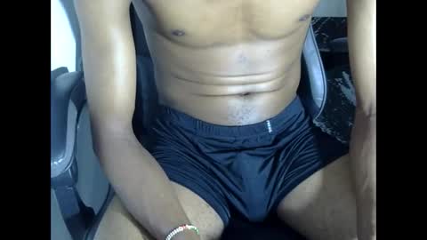 Enzo online show from February 5, 7:32 pm