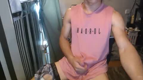 sexystrongcum online show from February 8, 6:19 am