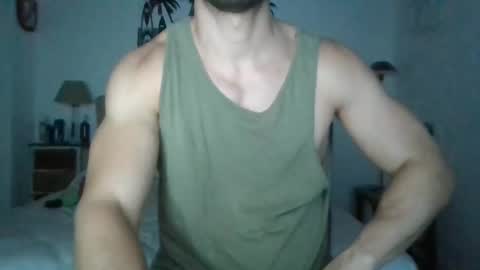 Snapshot of sexyyphilip chatting on February 21, 4:07 am sexyyphilip online show from February 21, 4:07 am