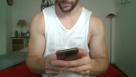 Snapshot of sexyyphilip chatting on March 7, 8:11 pm sexyyphilip online show from March 7, 8:11 pm