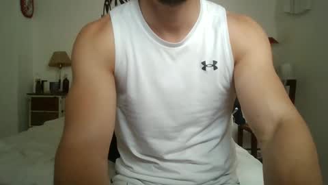 Snapshot of sexyyphilip chatting on December 25, 3:38 pm sexyyphilip online show from December 25, 3:38 pm