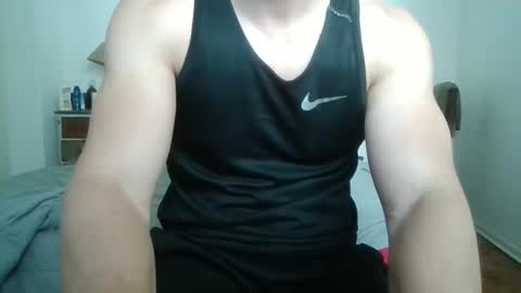 Snapshot of sexyyphilip chatting on October 1, 2:43 pm sexyyphilip online show from October 1, 2:43 pm