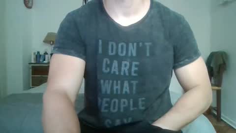 Snapshot of sexyyphilip chatting on October 12, 8:36 pm sexyyphilip online show from October 12, 8:36 pm