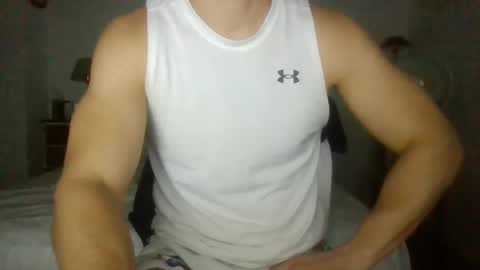 Snapshot of sexyyphilip chatting on December 26, 2:12 am sexyyphilip online show from December 26, 2:12 am