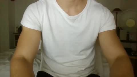 Snapshot of sexyyphilip chatting on February 12, 9:54 pm sexyyphilip online show from February 12, 9:54 pm