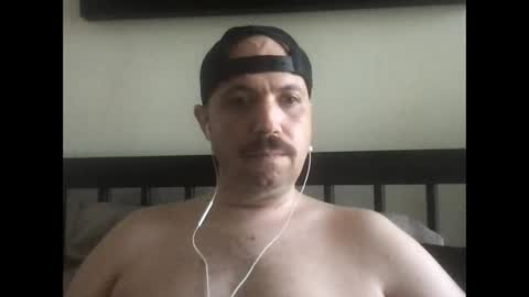 Snapshot of sfgiants1982 chatting on September 25, 10:30 pm sfgiants1982 online show from September 25, 10:30 pm