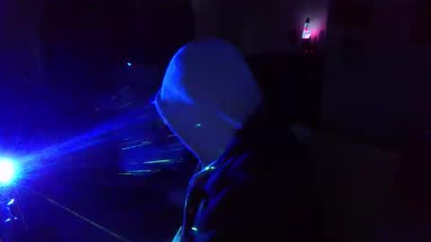 shades455 online show from April 26, 4:37 pm