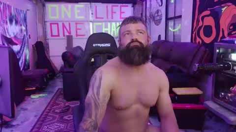 shadetreepornstar online show from April 26, 10:56 am