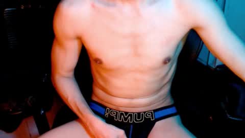 shadowfriend30 online show from December 6, 7:43 am