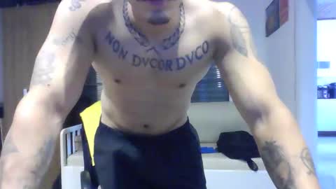 shallot94 online show from March 13, 5:30 pm