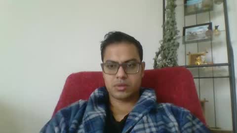 Snapshot of sharmamanxyz chatting on February 16, 2:32 pm sharmamanxyz online show from February 16, 2:32 pm