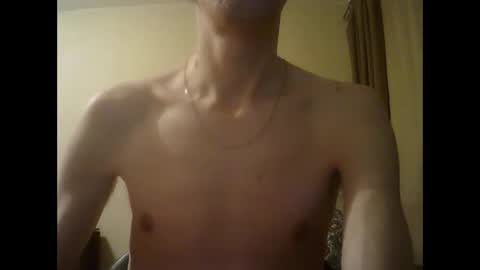 Snapshot of shedevr02 chatting on March 1, 5:49 pm Roger online show from March 1, 5:49 pm