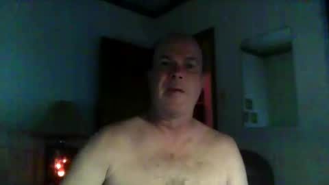 Snapshot of shoc09 chatting on October 30, 1:52 am undie lover online show from October 30, 1:52 am