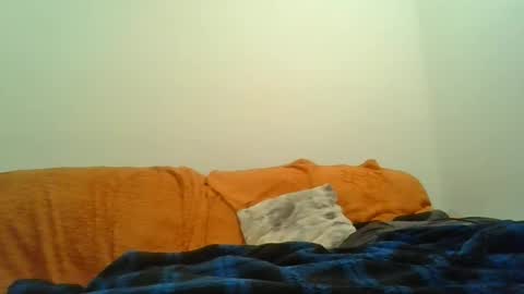 showherenow online show from April 4, 6:43 am