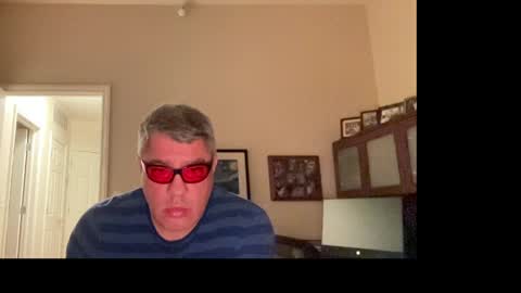 Chicago Guy online show from March 29, 4:45 am