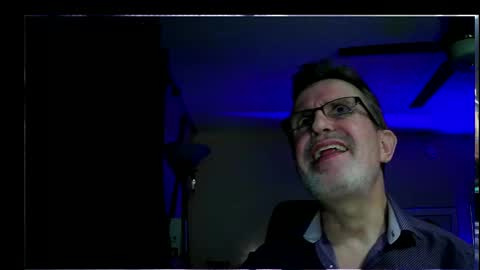 Snapshot of shrewtamer chatting on January 16, 3:02 am shrewtamer online show from January 16, 3:02 am