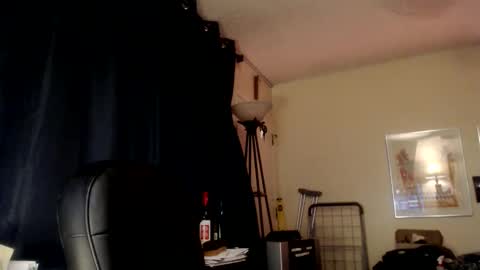 shrewtamer online show from January 15, 2:37 am