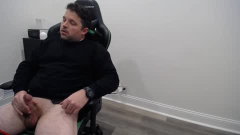 Snapshot of shroomhead5 chatting on February 5, 9:18 pm shroom online show from February 5, 9:18 pm