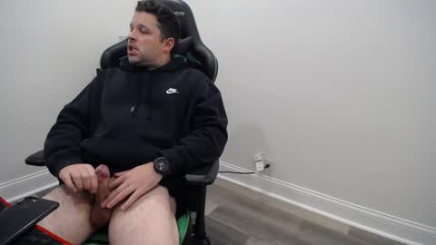 Snapshot of shroomhead5 chatting on February 3, 9:50 pm shroom online show from February 3, 9:50 pm