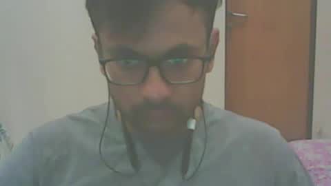 Snapshot of shubhamkhandelwal123 chatting on March 12, 3:18 pm shubhamkhandelwal123 online show from March 12, 3:18 pm