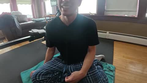 shy guy spc online show from March 24, 5:40 pm