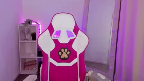 Snapshot of shyazianboy chatting on October 15, 4:03 pm Yugo online show from October 15, 4:03 pm