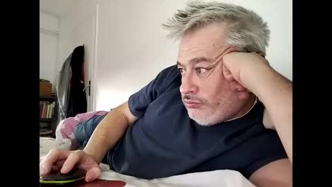 Snapshot of sibemolx chatting on October 22, 5:05 pm sibemolx online show from October 22, 5:05 pm