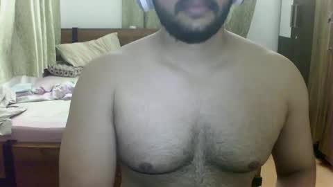 Snapshot of sidh7012 chatting on October 21, 11:46 am sidh sree online show from October 21, 11:46 am