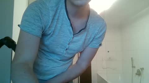 silent_control93 online show from December 23, 12:08 pm