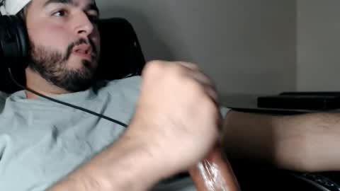 Alvaro online show from October 25, 5:53 am