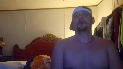 Snapshot of silverfox706 chatting on October 15, 3:47 am Jay Silverfox706 online show from October 15, 3:47 am