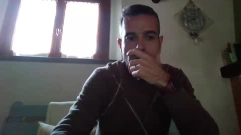 Snapshot of simmeturbate chatting on February 17, 1:21 pm Italiandaddyitalydickassbottomassholecomshowmasturbatenudeboyitalyatleticcutemuscolarhardcockdickboy online show from February 17, 1:21 pm