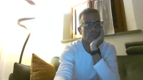 Snapshot of simmeturbate chatting on September 22, 9:25 pm Italiandaddyitalydickassbottomassholecomshowmasturbatenudeboyitalyatleticcutemuscolarhardcockdickboy online show from September 22, 9:25 pm