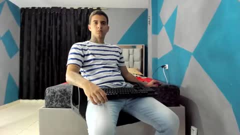 SIMON KELER online show from December 3, 11:46 pm