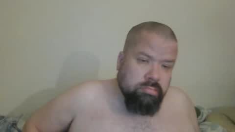 Snapshot of singledude_69 chatting on January 18, 8:20 am SingleDude 69 online show from January 18, 8:20 am