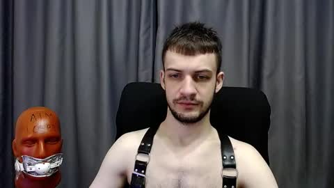 Sir Damien online show from December 21, 3:36 am