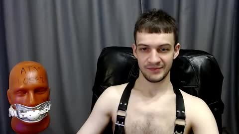 Snapshot of sir_damien chatting on October 26, 3:19 am Sir Damien online show from October 26, 3:19 am