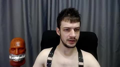 Sir Damien online show from January 17, 3:31 am