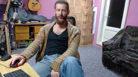 I am The Fourth and only Sir. Pelo online show from September 24, 6:06 pm