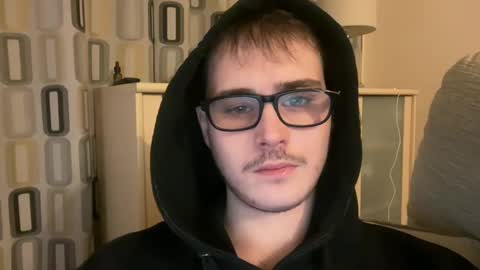 sissy_brit22 online show from December 14, 6:02 am