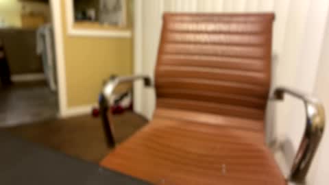 Snapshot of sizzle9817bi812360 chatting on December 31, 1:26 am sizzle9817bi812360 online show from December 31, 1:26 am