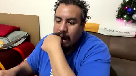 Elias online show from December 24, 12:11 am