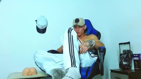 skinny marked online show from January 9, 12:25 am