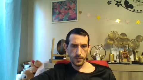 Snapshot of skinnybigcock2 chatting on September 22, 7:08 am SkinnyBigCock2 online show from September 22, 7:08 am