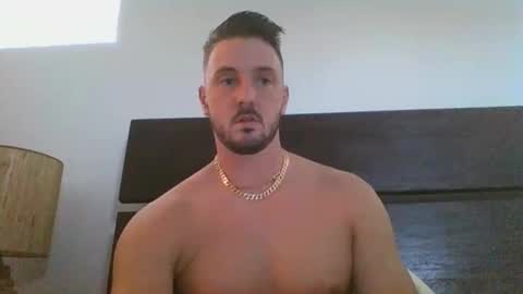 Snapshot of skinnyguylongdick1 chatting on October 25, 10:00 pm skinnyguylongdick1 online show from October 25, 10:00 pm